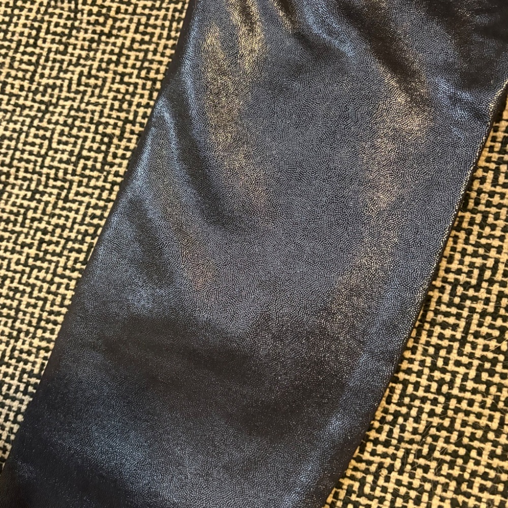 Lululemon Wunder Under Foil Tights Size 8 - Picture 3 of 5